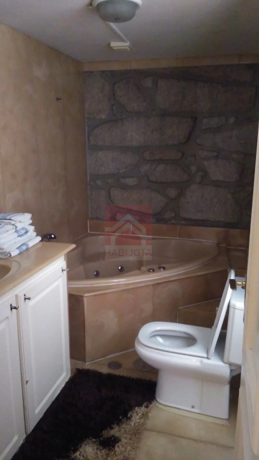 Moradia T4 para Venda em Souselo Foto 10