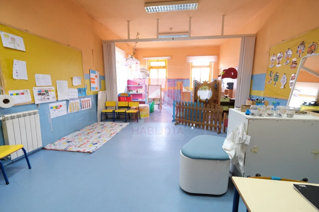 Prédio para Venda em Rio Tinto Foto 10