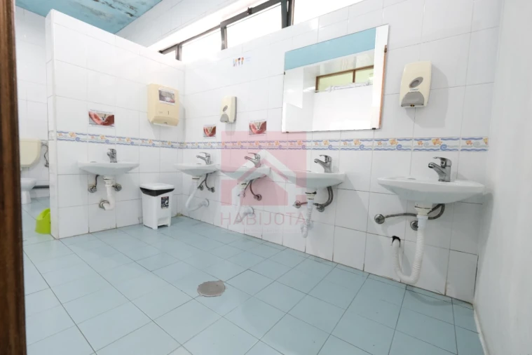 Prédio para Venda em Rio Tinto Foto 23