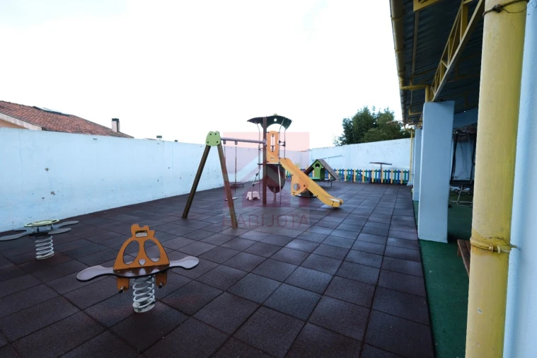 Prédio para Venda em Rio Tinto