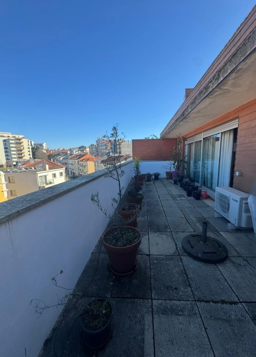 Apartamento T4 para Venda em Cedofeita, Santo Ildefonso, Sé, Miragaia, São Nicolau e Vitória Foto 38