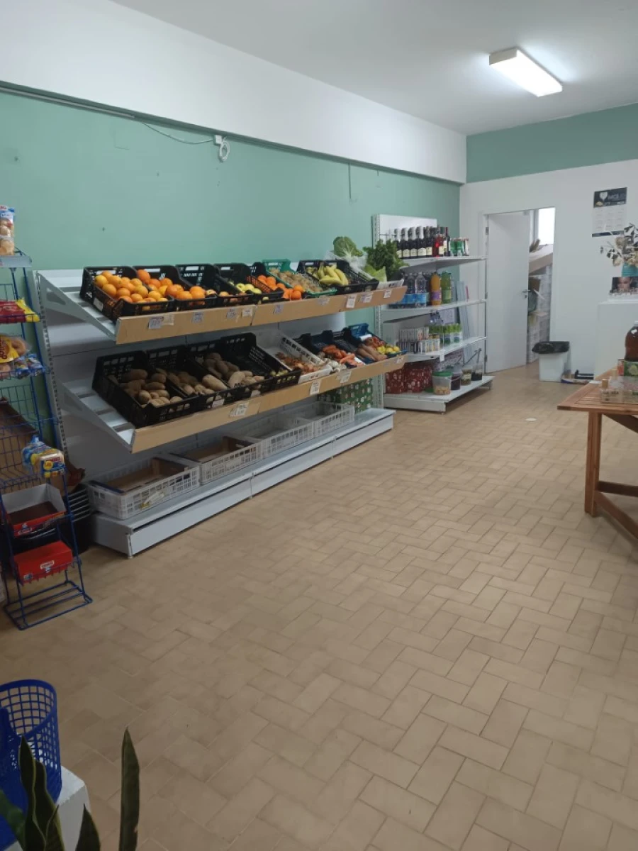 Negócio para Venda em Espinho Foto 4