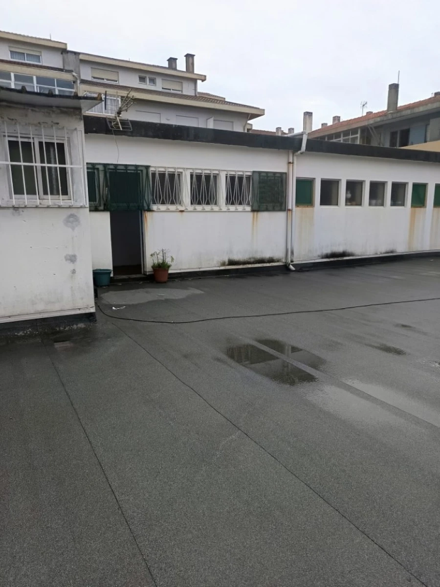 Negócio para Venda em Espinho Foto 9