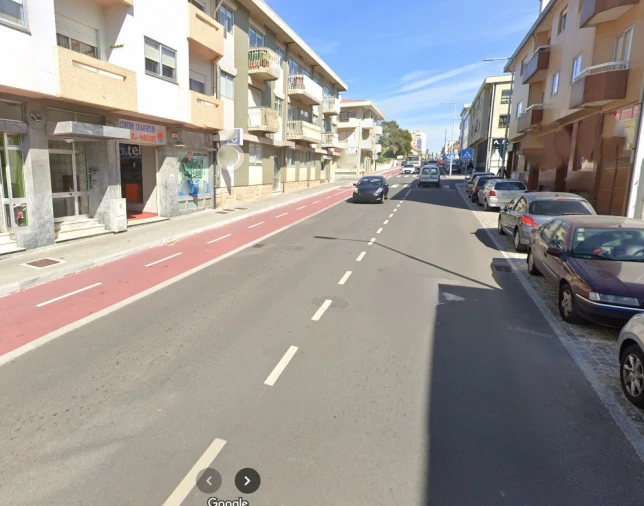 Negócio para Venda em Espinho Foto 12