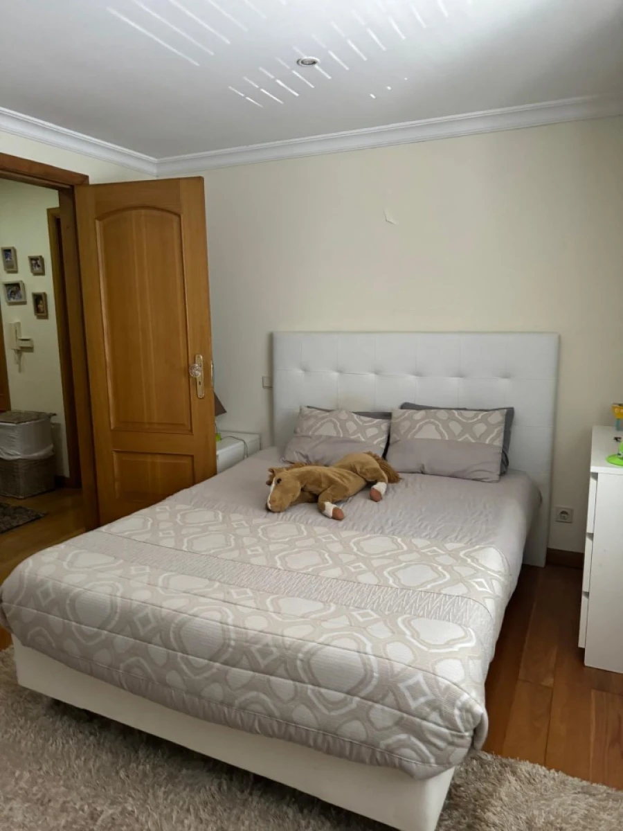 Moradia T4 para Venda em Mafamude e Vilar do Paraíso Foto 10