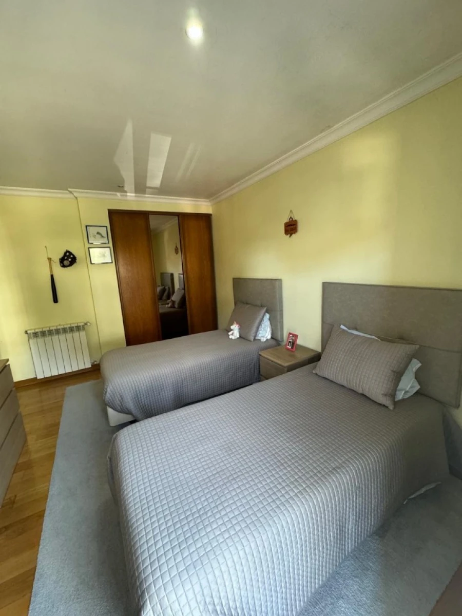 Moradia T4 para Venda em Mafamude e Vilar do Paraíso Foto 15