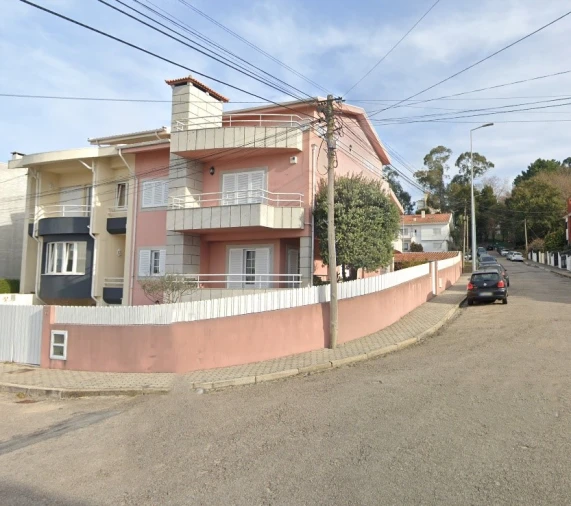 Moradia T4 para Venda em Mafamude e Vilar do Paraíso