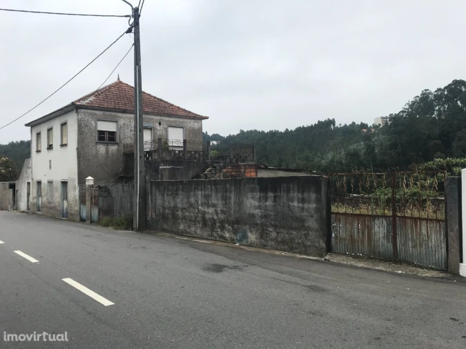 Moradia para Venda em Foz do Sousa e Covelo Foto 2