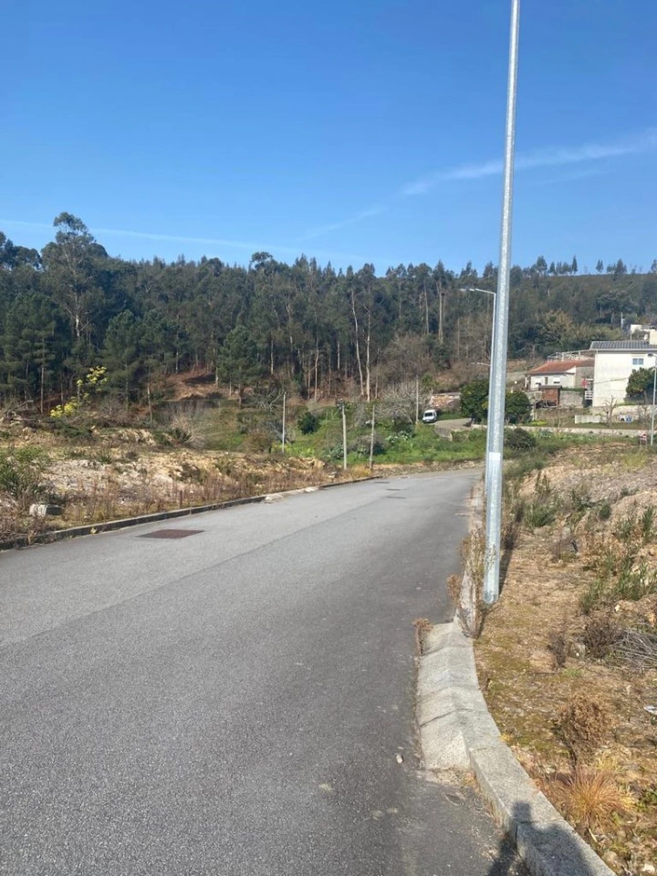 Terreno para Venda em Foz do Sousa e Covelo Foto 2