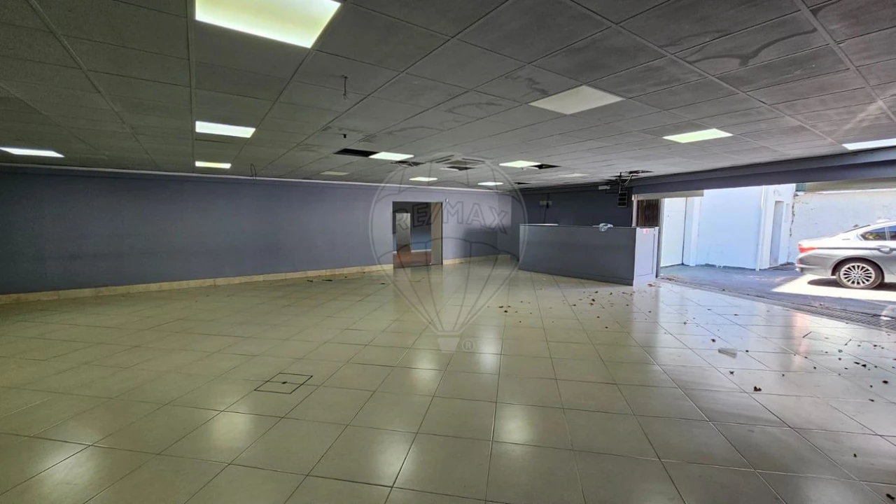 Armazém para Arrendamento em Cascais e Estoril Foto 7