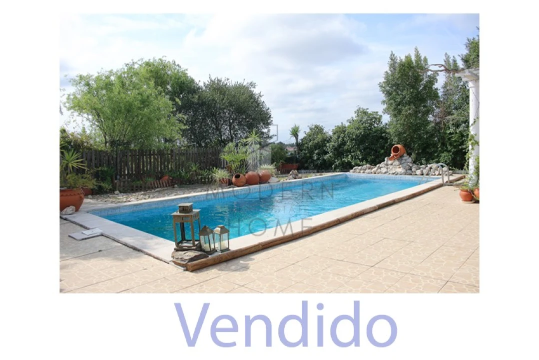Moradia T3 para Venda em Benavente Foto 1