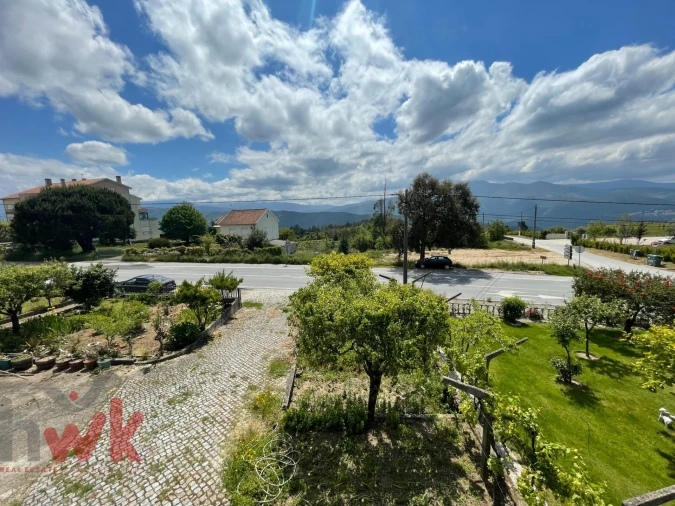 Moradia T4 para Venda em Nogueira do Cravo Foto 11