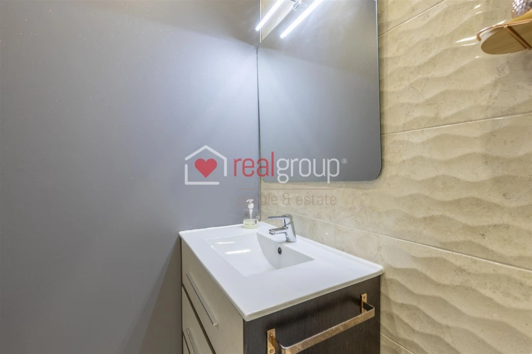 Apartamento T1 para Venda em São Vicente Foto 23