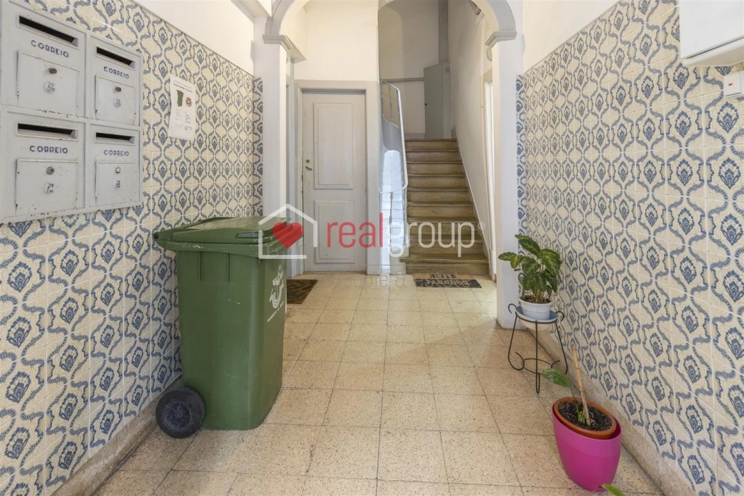 Apartamento T1 para Venda em São Vicente Foto 29