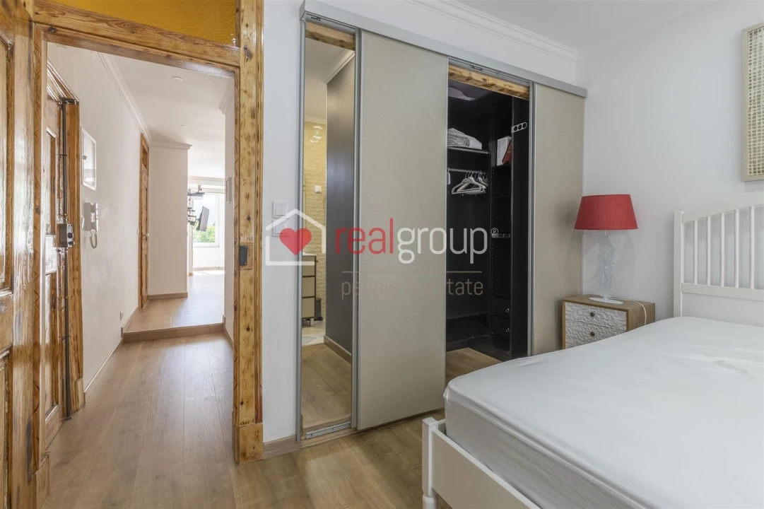 Apartamento T1 para Venda em São Vicente Foto 8