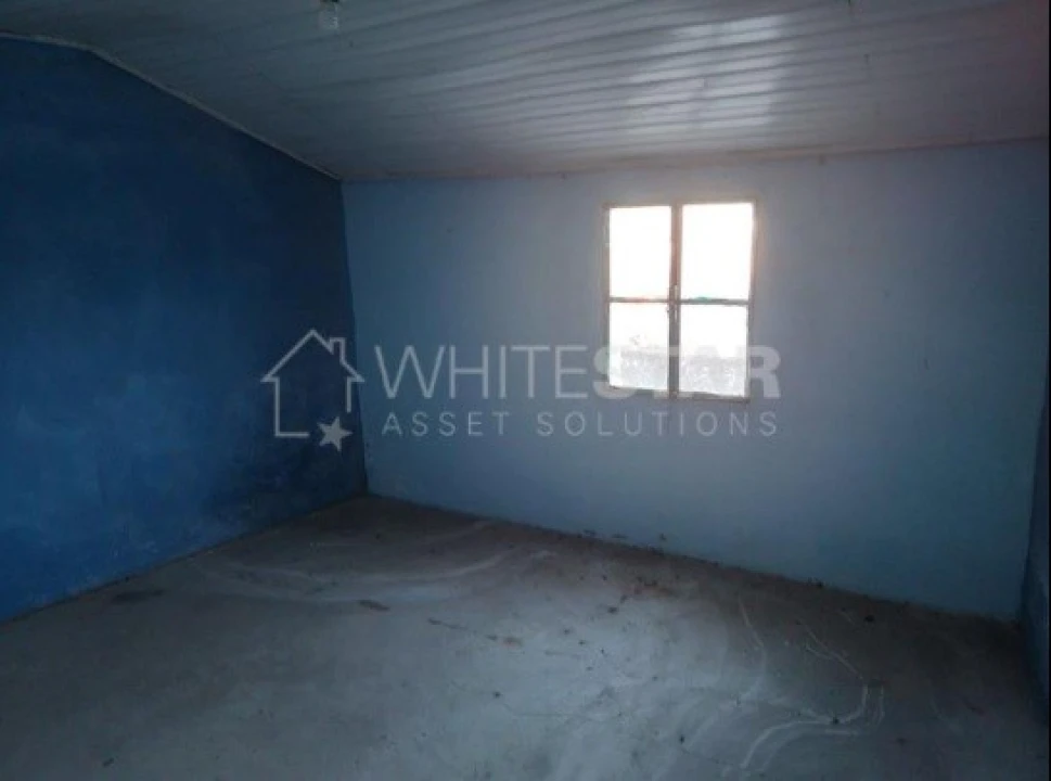 Moradia T2 para Venda em Espírito Santo, Nossa Senhora da Graça e São Simão Foto 2