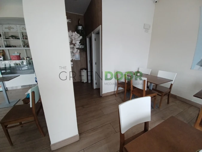 Loja para Cedência de Quotas em Amora Foto 6