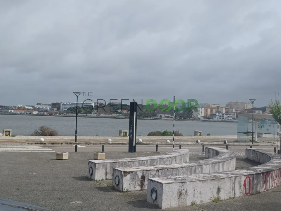 Loja para Venda em Amora Foto 11