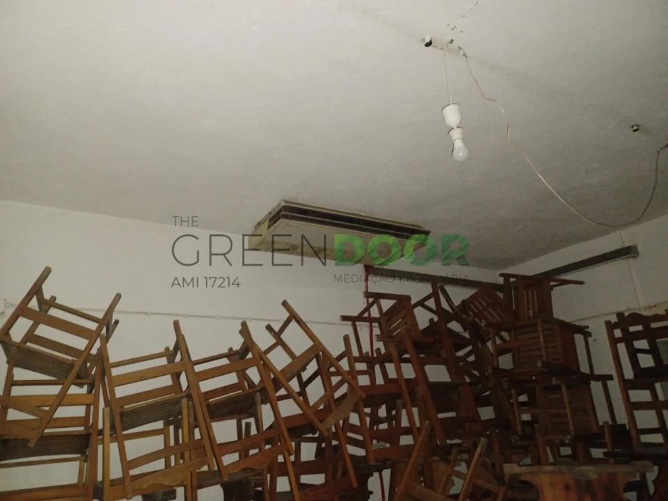 Loja para Arrendamento em Amora Foto 33