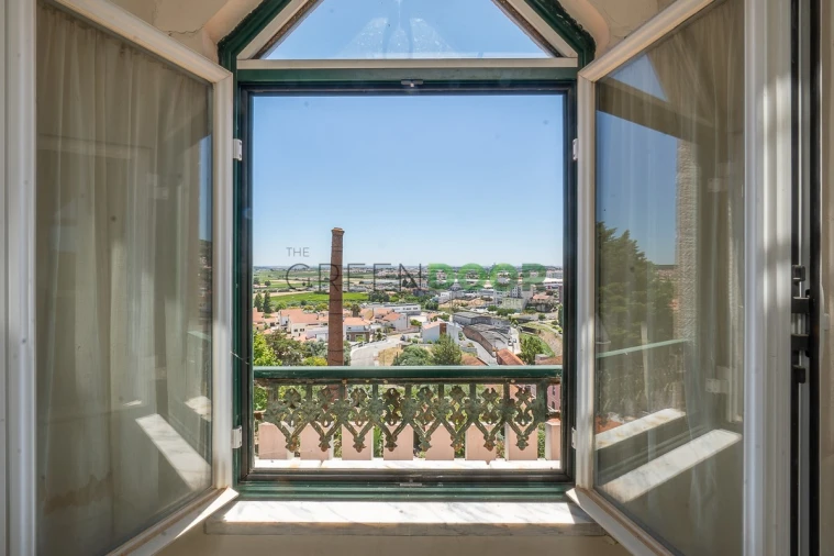 Moradia T7 para Venda em Alenquer (Santo Estêvão e Triana)