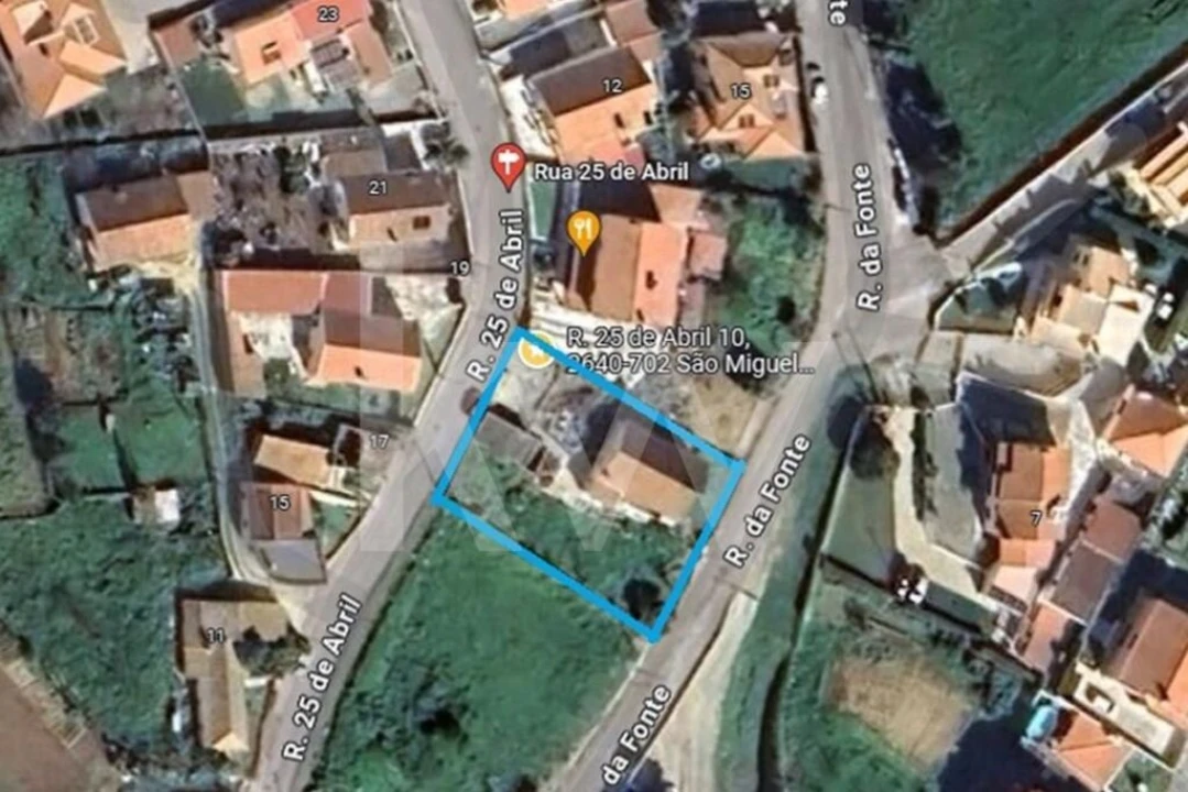 Moradia T2 para Venda em Malveira e São Miguel de Alcainça Foto 1