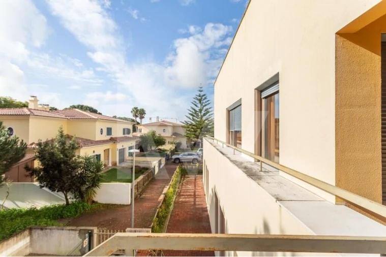 Loja para Venda em Samora Correia Foto 2