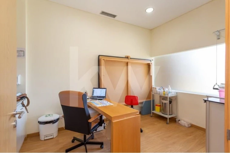 Loja para Venda em Samora Correia Foto 43