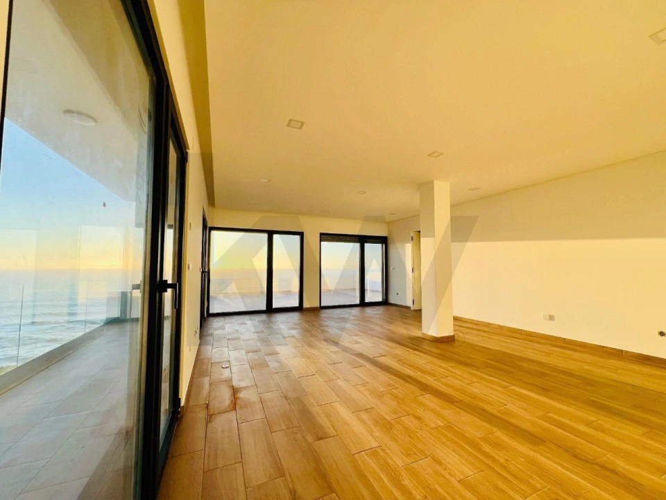 Moradia T3 para Venda em Santo Isidoro Foto 33