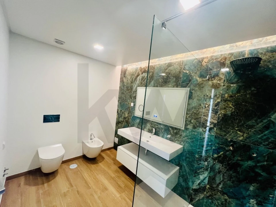 Moradia T3 para Venda em Santo Isidoro Foto 39