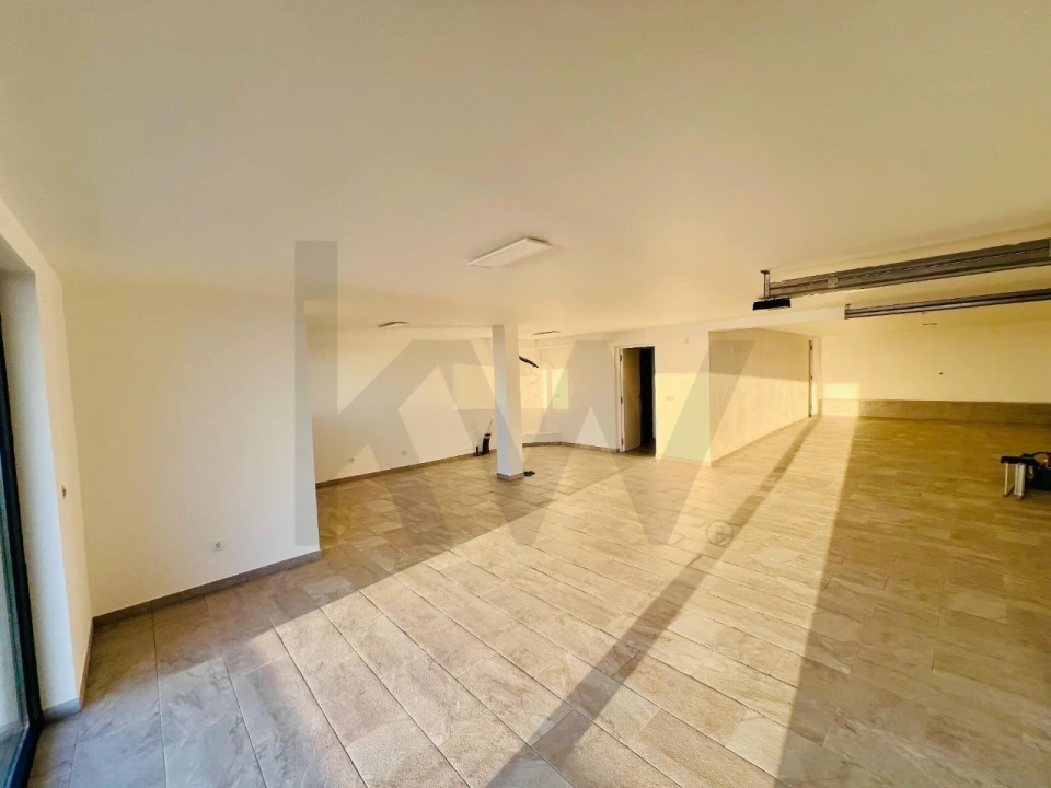 Moradia T3 para Venda em Santo Isidoro Foto 51