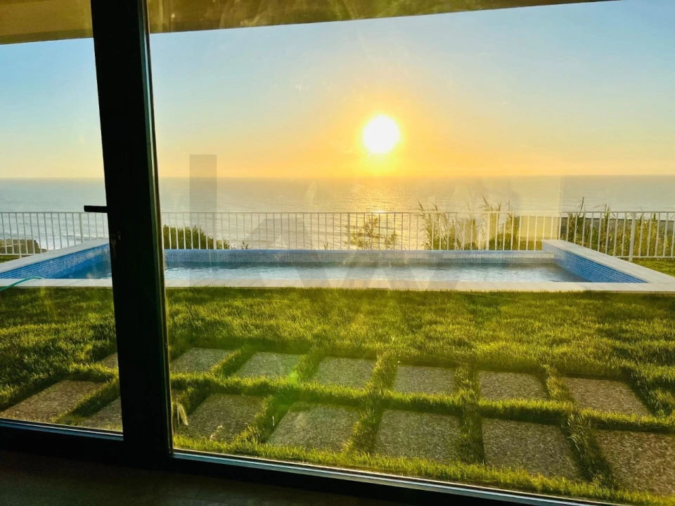 Moradia T3 para Venda em Santo Isidoro Foto 56