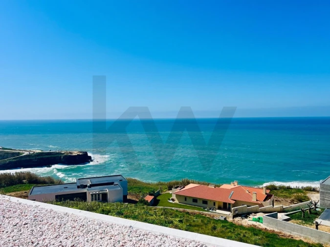 Moradia T3 para Venda em Santo Isidoro Foto 4