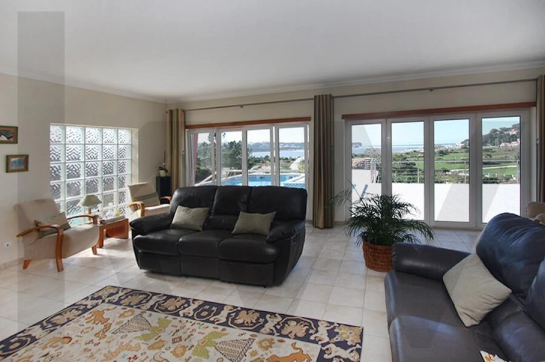 Moradia T4 para Venda em Foz do Arelho Foto 16