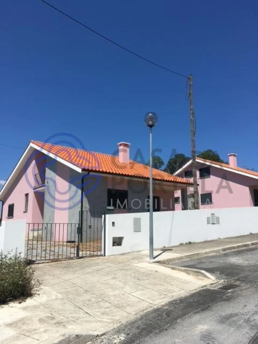 Moradia T4 para Venda em Campos e Vila Meã Foto 16