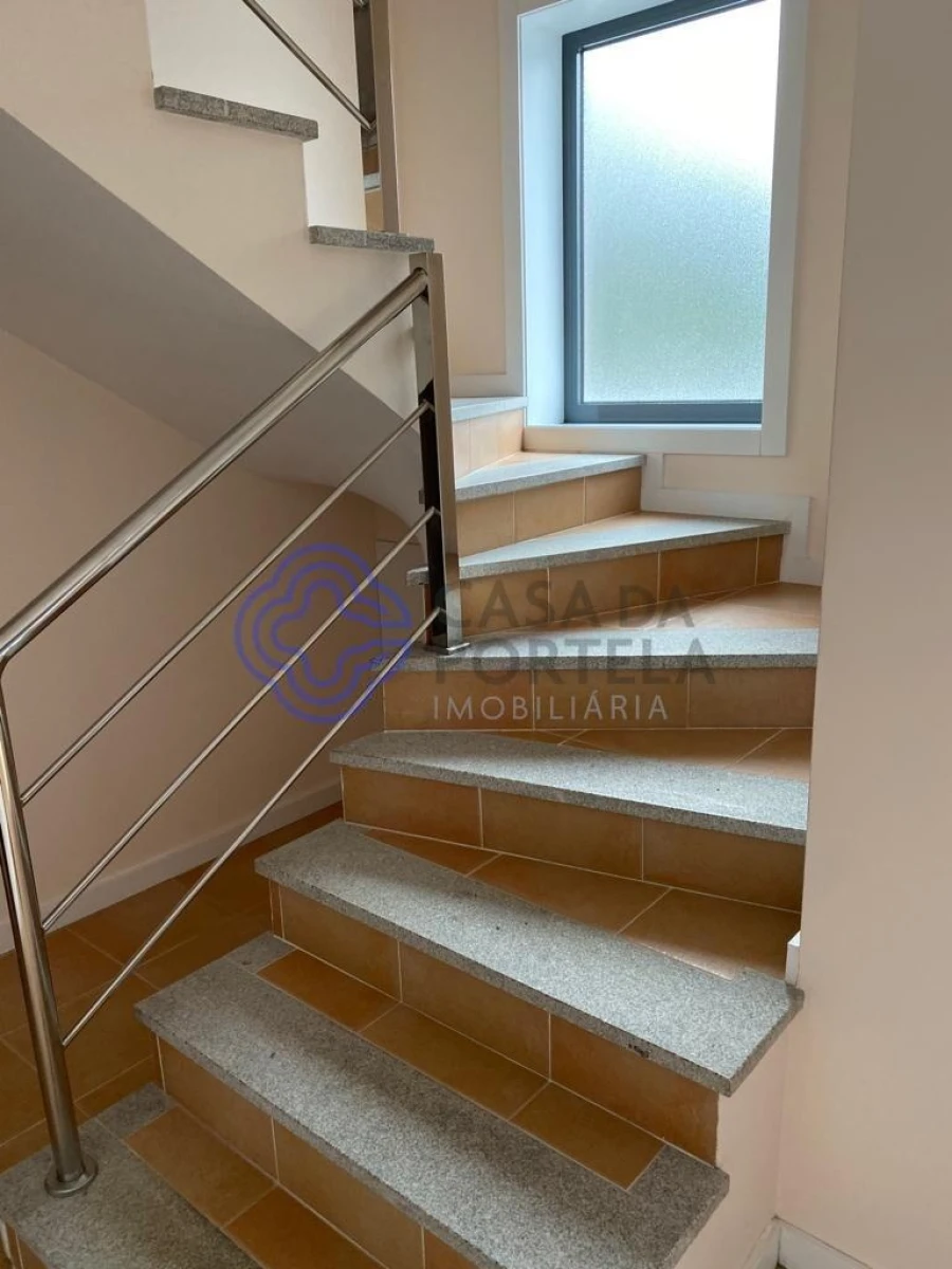 Moradia T4 para Venda em Campos e Vila Meã Foto 15