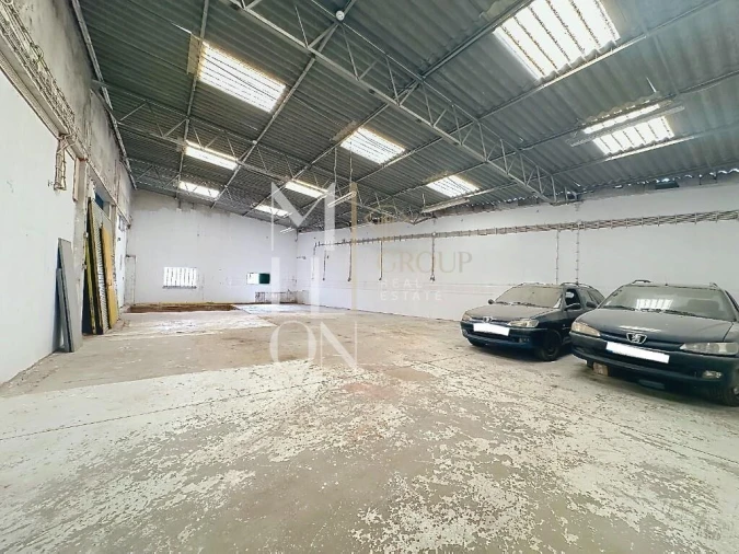 Armazém para Venda em Santa Iria de Azoia, São João da Talha e Bobadela Foto 9