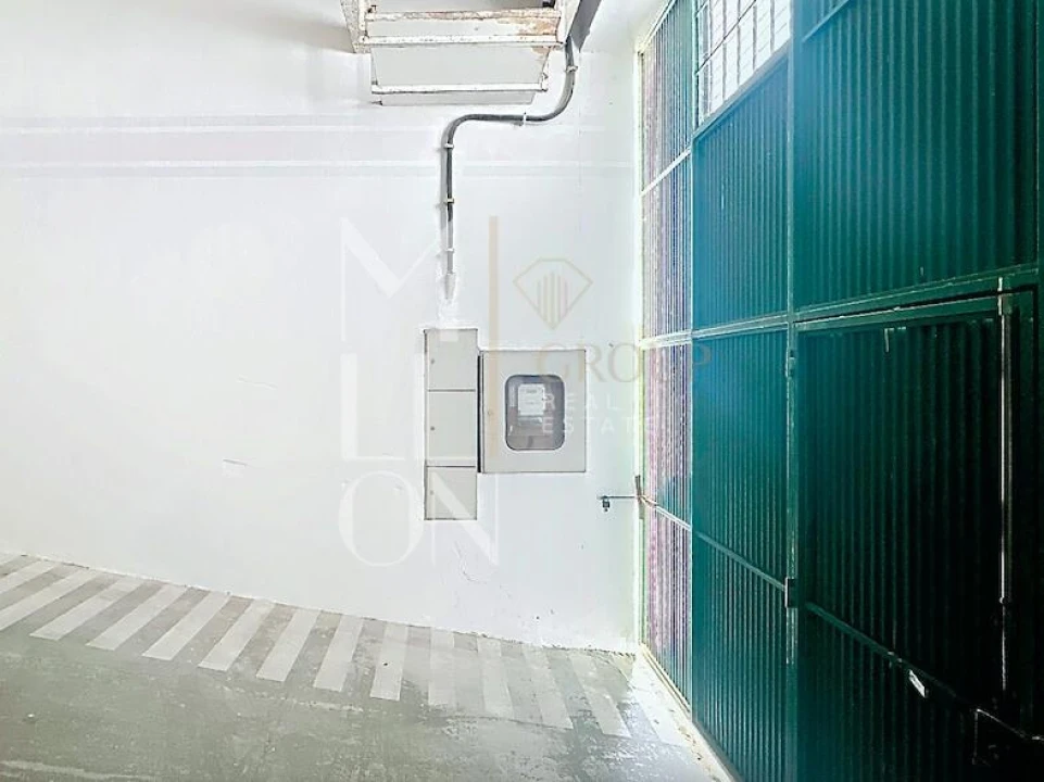 Armazém para Venda em Santa Iria de Azoia, São João da Talha e Bobadela Foto 22