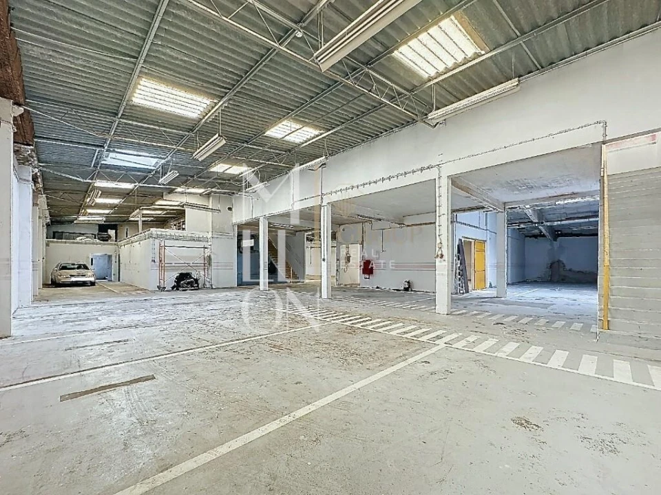 Armazém para Venda em Santa Iria de Azoia, São João da Talha e Bobadela Foto 11