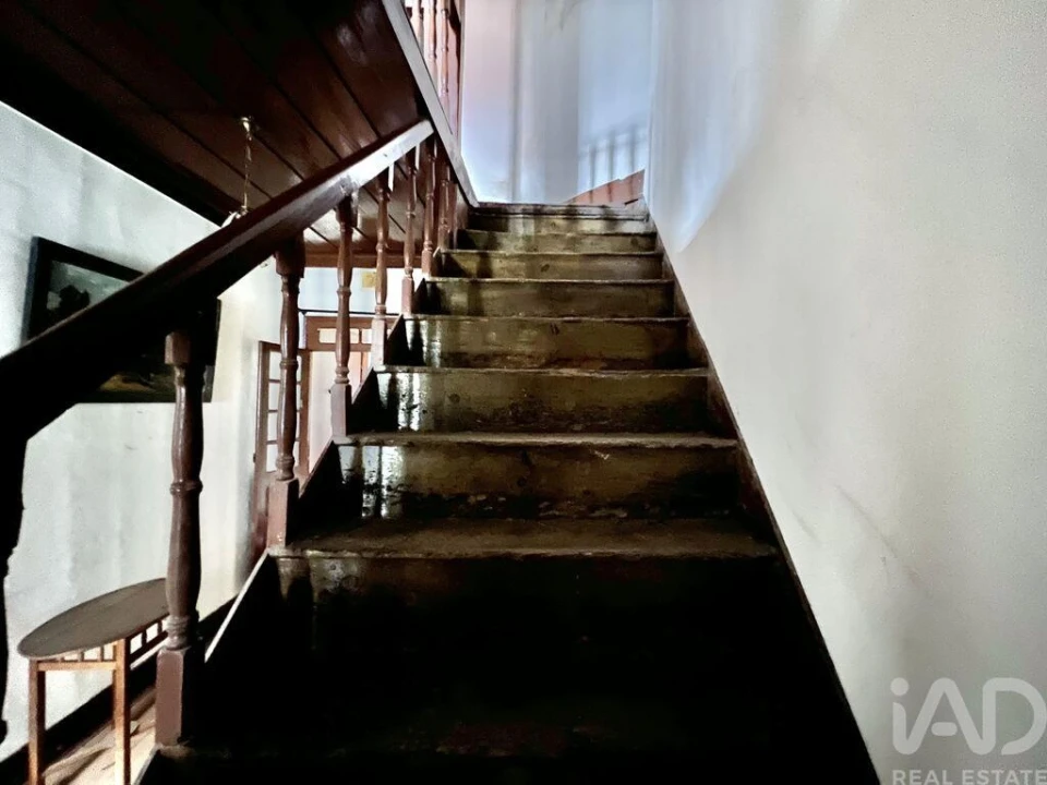 Prédio para Venda em Vouzela e Paços de Vilharigues Foto 16