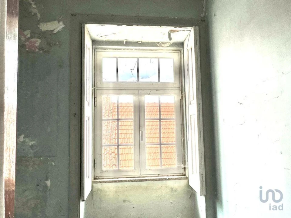 Prédio para Venda em Vouzela e Paços de Vilharigues Foto 11