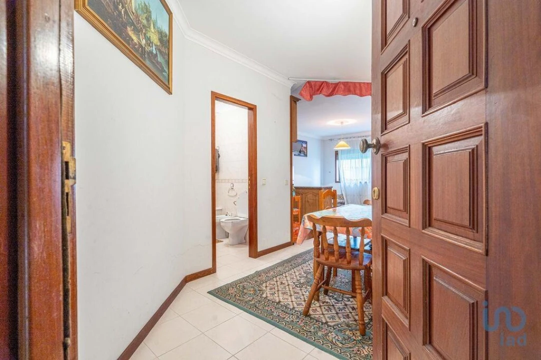 Apartamento T1 para Venda em Chafe Foto 9