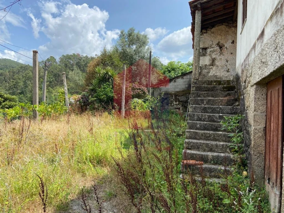 Moradia T2 para Venda em Moimenta Foto 19