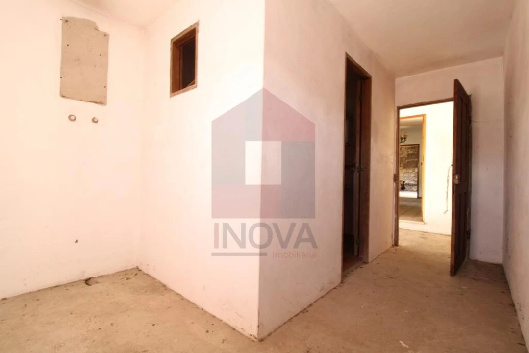 Moradia T2 para Venda em Moimenta Foto 9