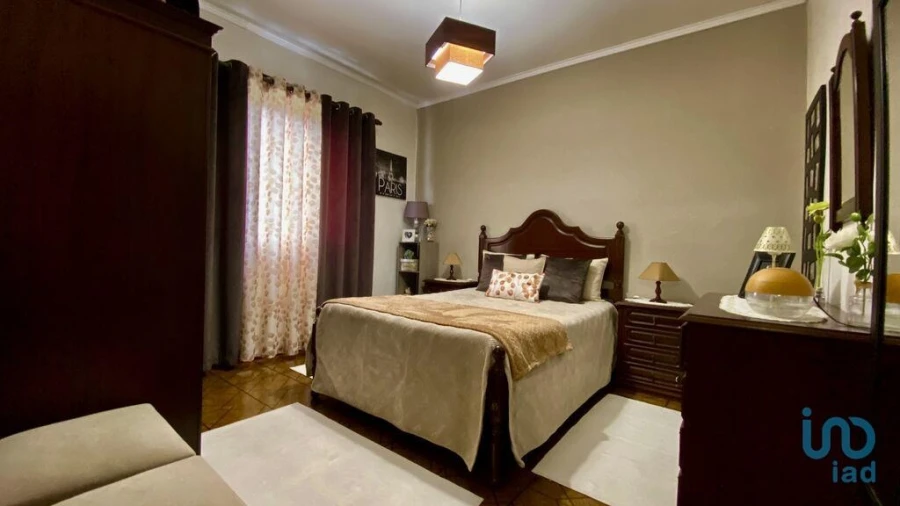 Moradia T8 para Venda em Santo Antonio da Serra Foto 14