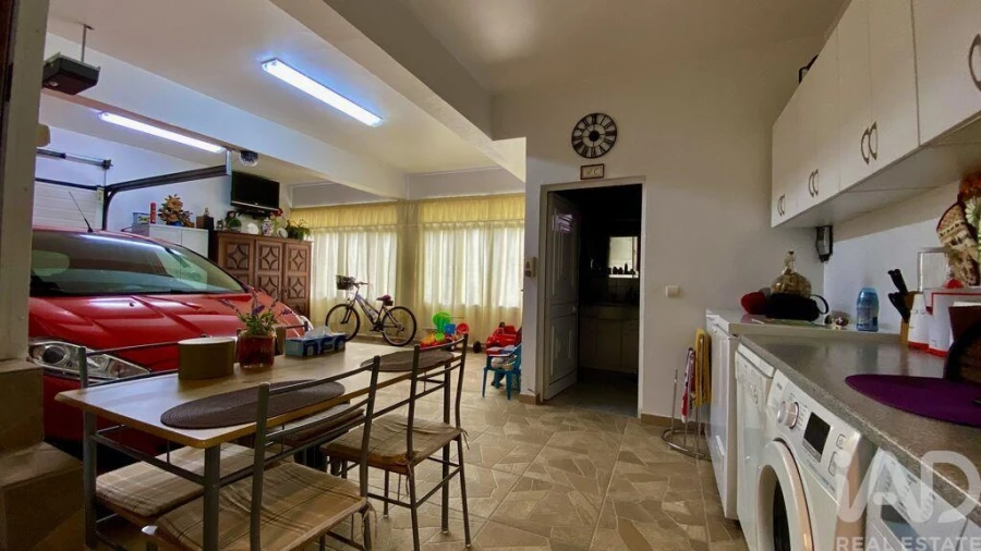 Moradia T8 para Venda em Santo Antonio da Serra Foto 18