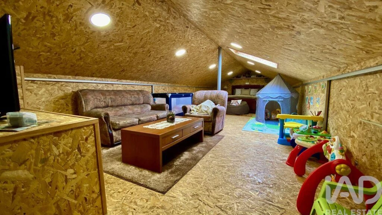 Moradia T8 para Venda em Santo Antonio da Serra Foto 16