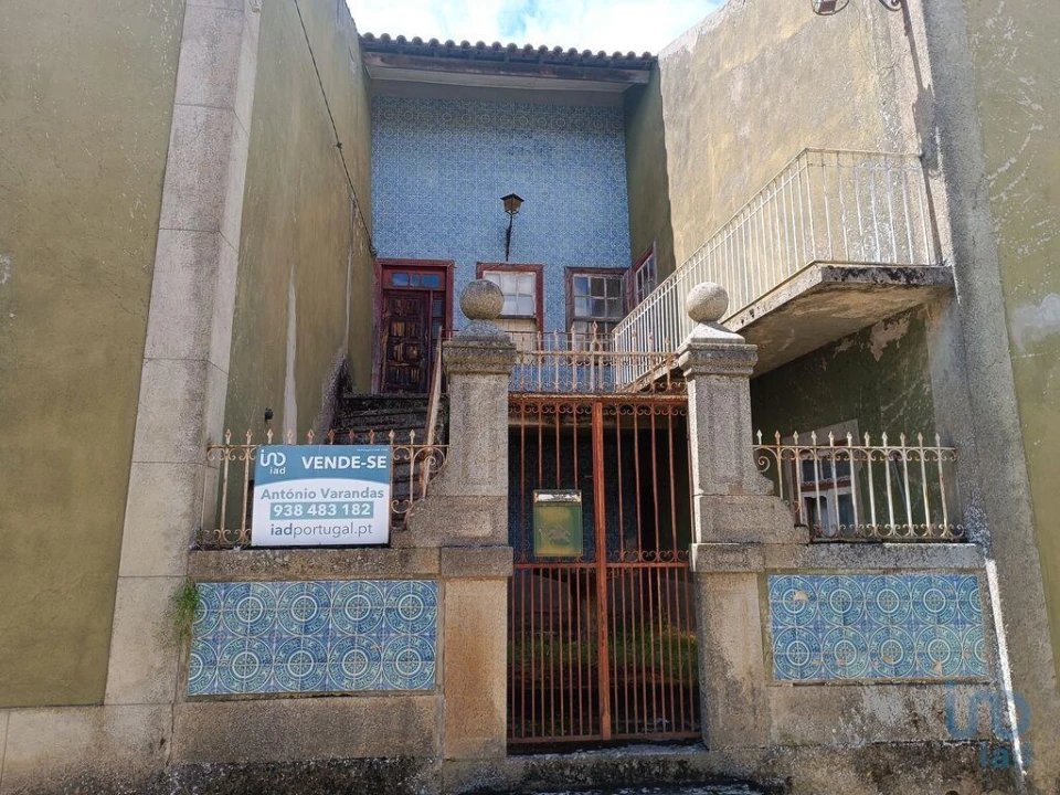 Moradia T6 para Venda em Azinhoso Foto 1