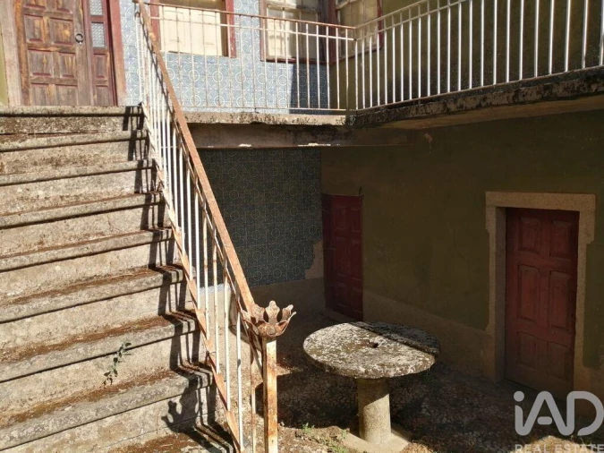 Moradia T6 para Venda em Azinhoso Foto 17