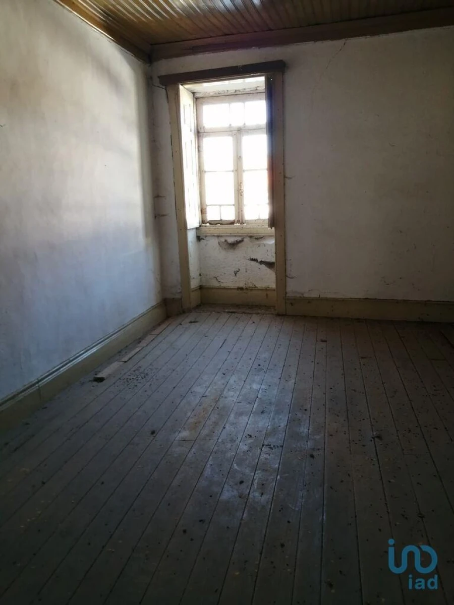 Moradia T6 para Venda em Azinhoso Foto 14