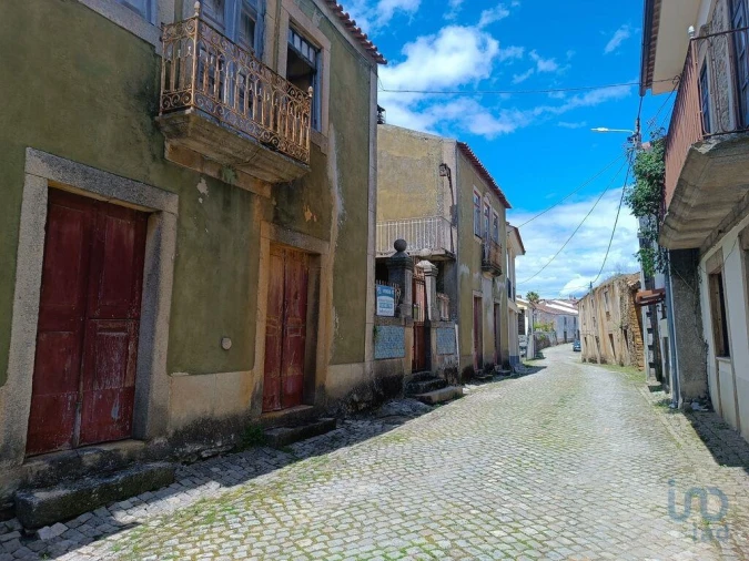 Moradia T6 para Venda em Azinhoso Foto 5